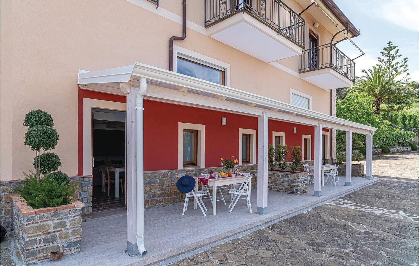 Foto 4 von 24: Terrassenwohnung am Pool in Laureana Cilento