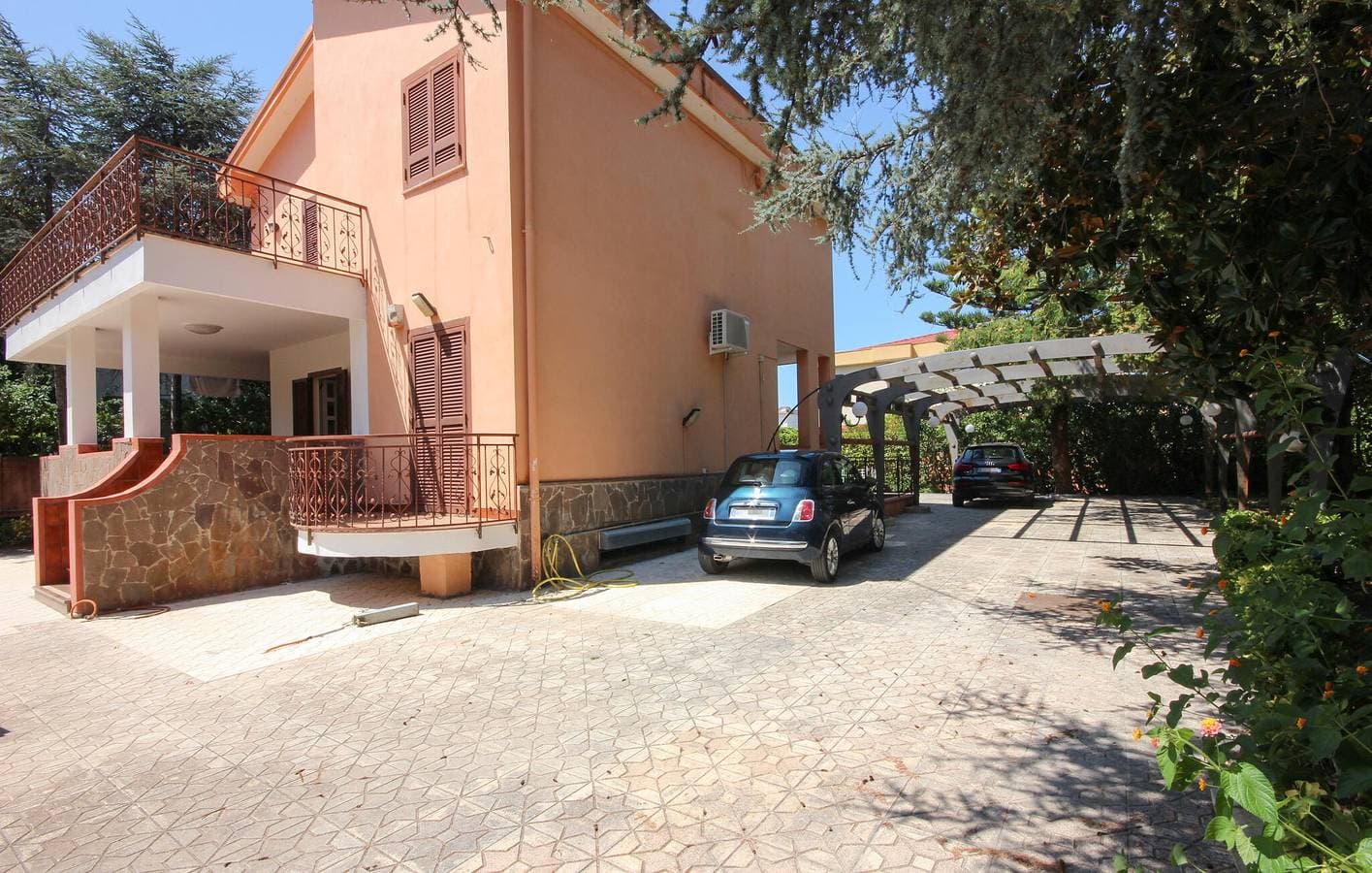 Foto 3 von 30: Appartement am Strand mit Parkplatz, AC & Internet - 600m