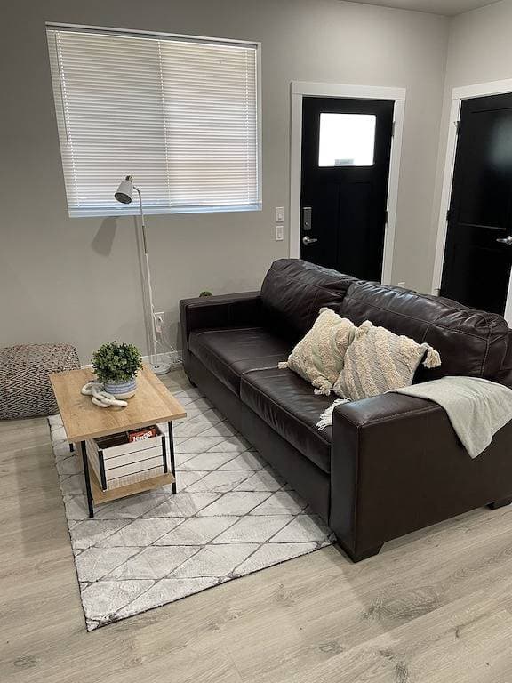 Foto 10 von 17: New Guest Suite 2br/1bth in Dt Vancouver - pet friendly