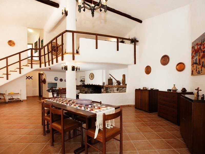 Foto 11 von 23: Villa für 8 Personen mit Terrasse