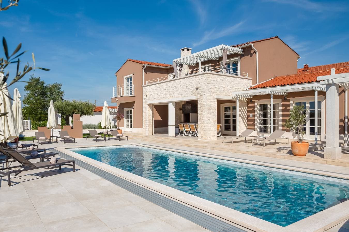 "Villa Design Terra" nearby Pula - Crovillas 1