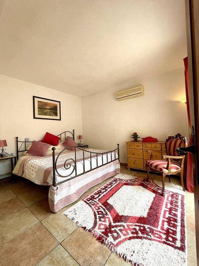 Foto 6 von 43: Immaculate 4-Bed House in Aguas de Busot