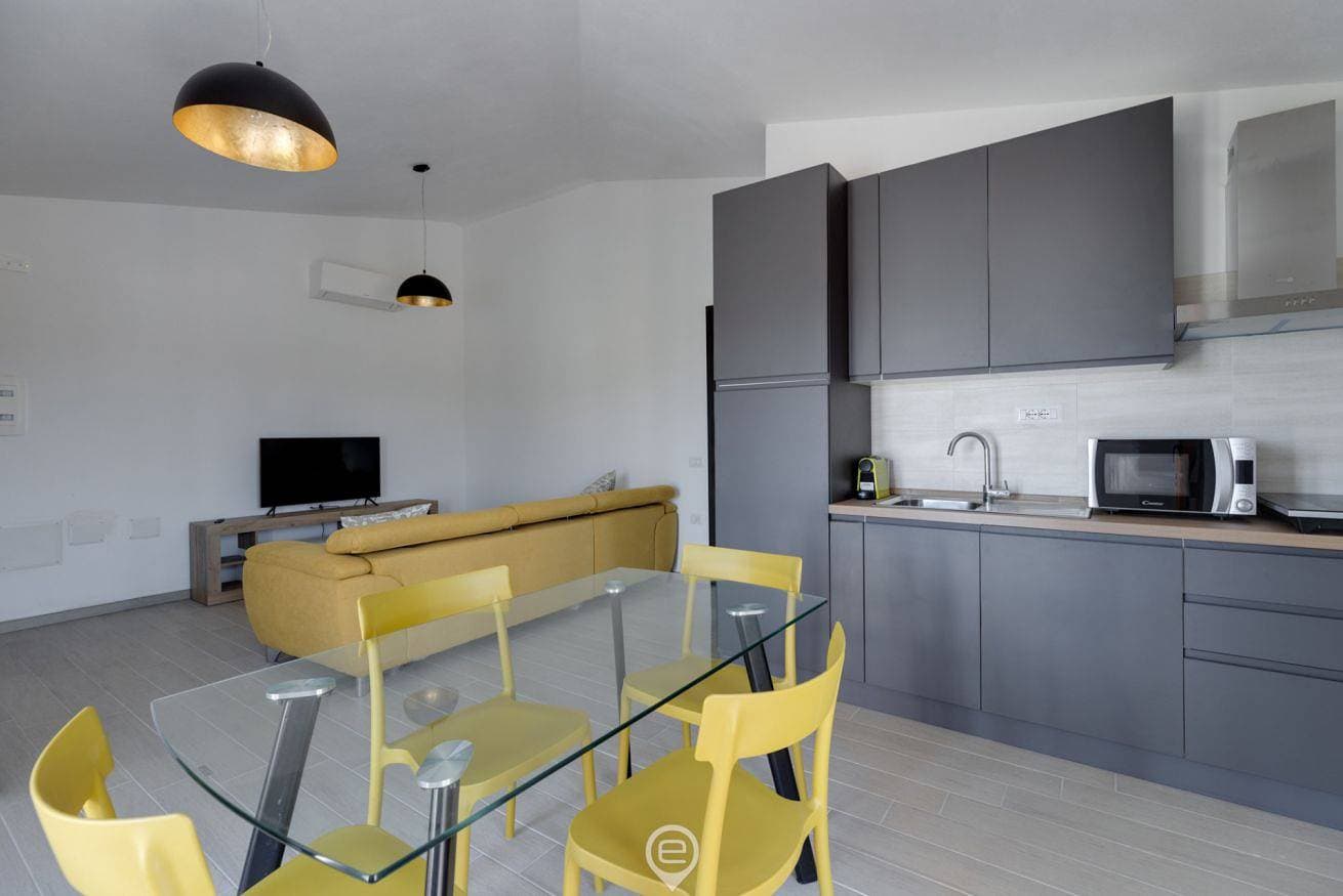 Foto 12 von 34: Ferienwohnung für 4 Personen mit Balkon/Terrasse
