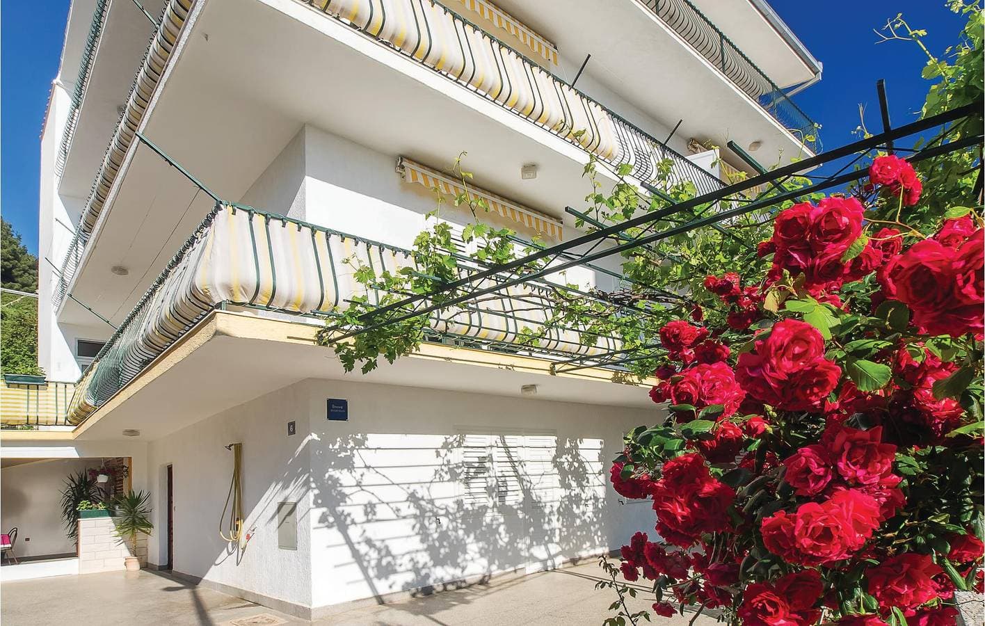 Foto 2 von 22: Gemütliche Wohnung mit Terrasse, in Strandnähe und mit Parkplatz