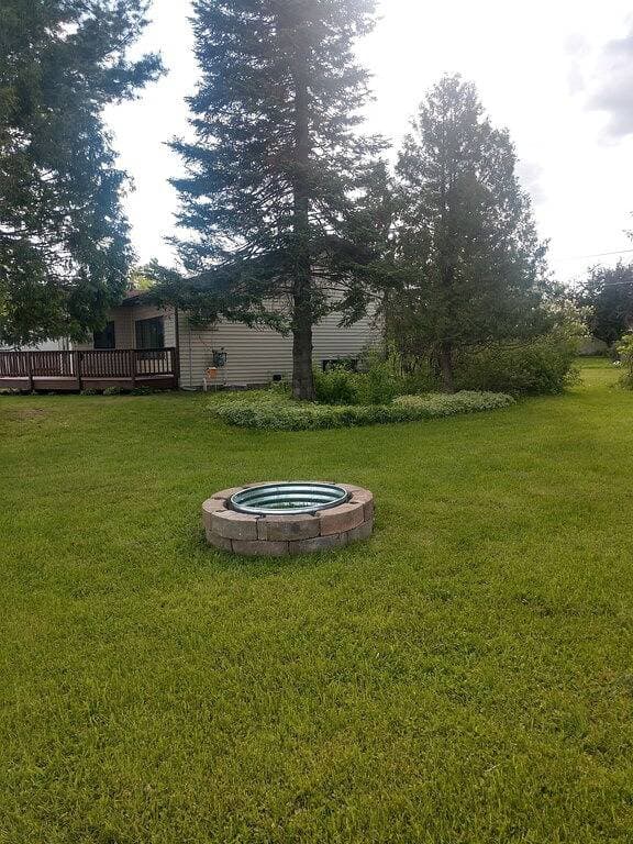 Foto 7 von 32: Beautiful, spacious 3 Br, 2Ba home, close to everything the Up has to offer!