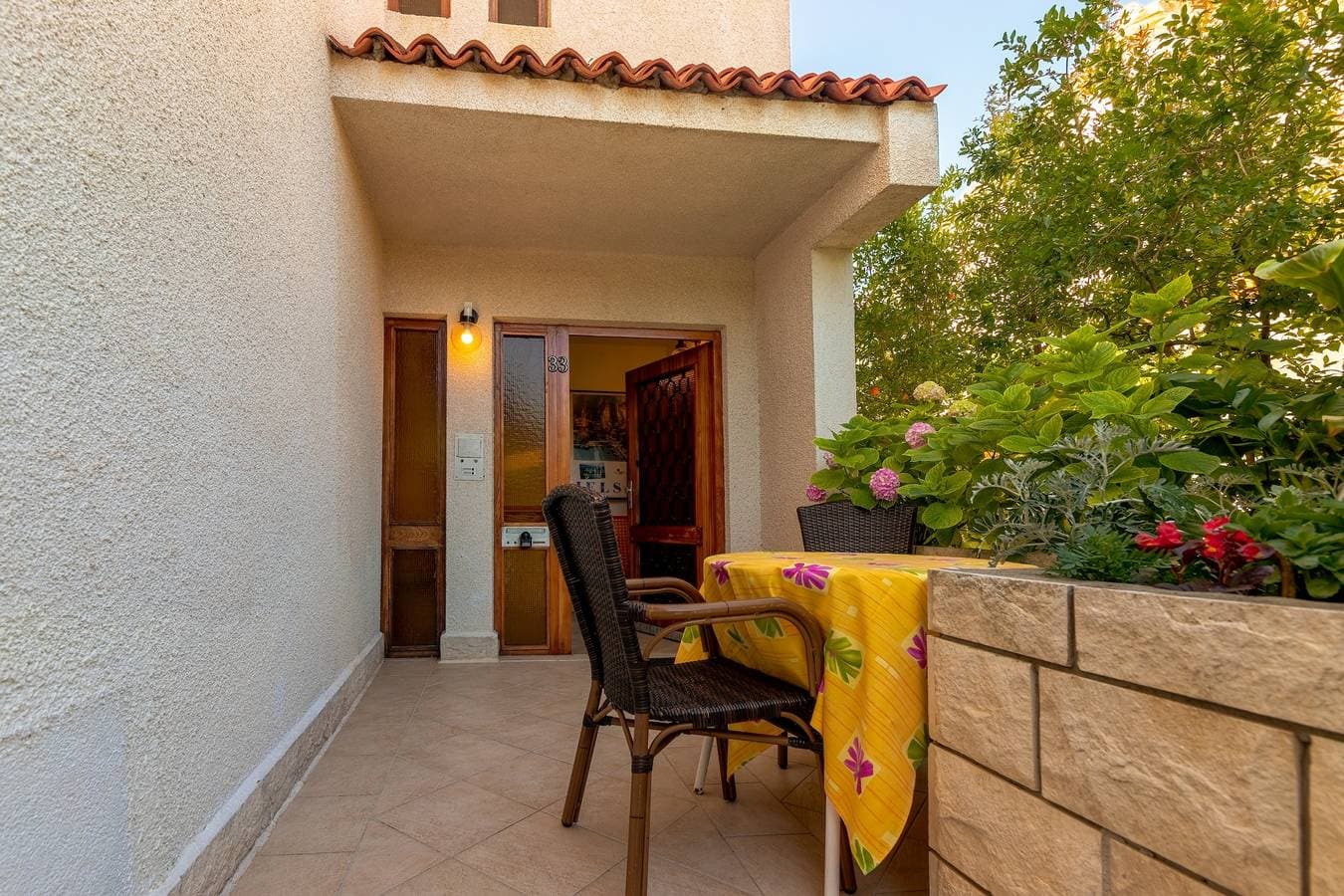 Foto 12 von 35: 2-Zimmer-Ferienwohnung mit Terrasse Jelsa, Hvar -c