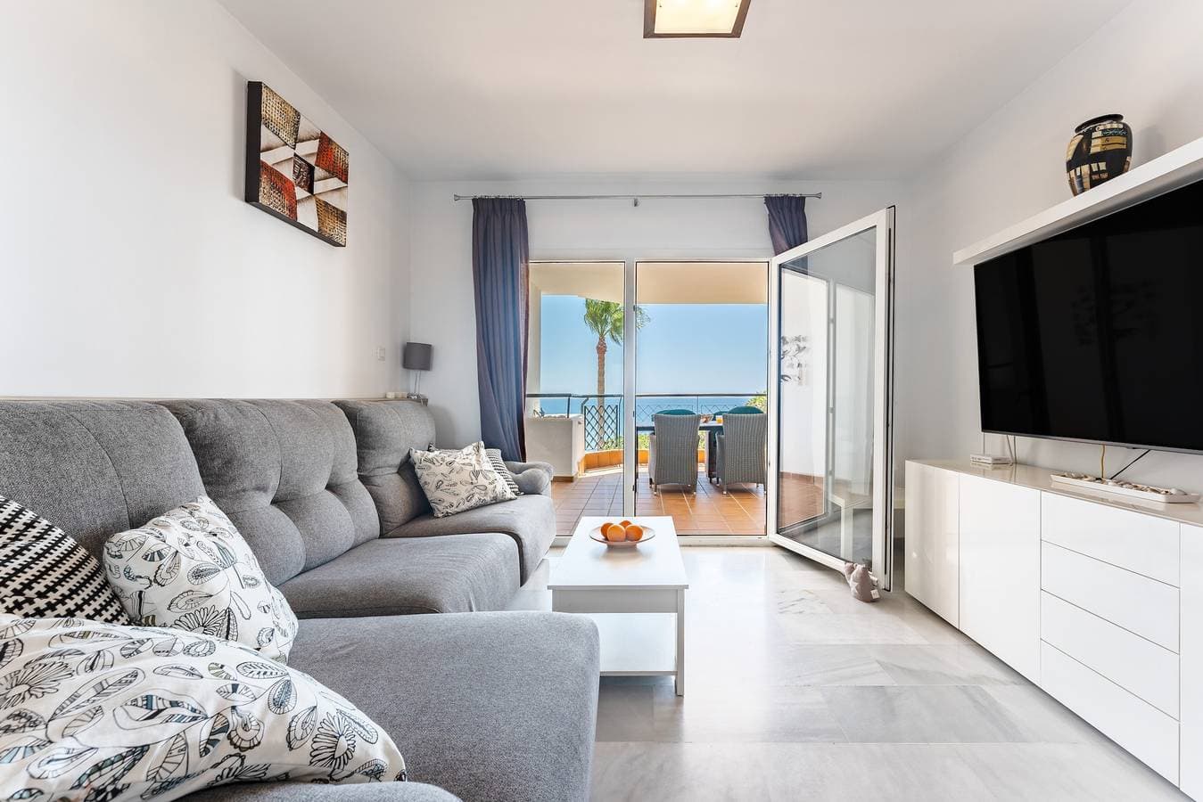 Foto 2 von 31: Ferienwohnung 'Mi Capricho Calahonda' mit Meerblick, WLAN und Klimaanlage
