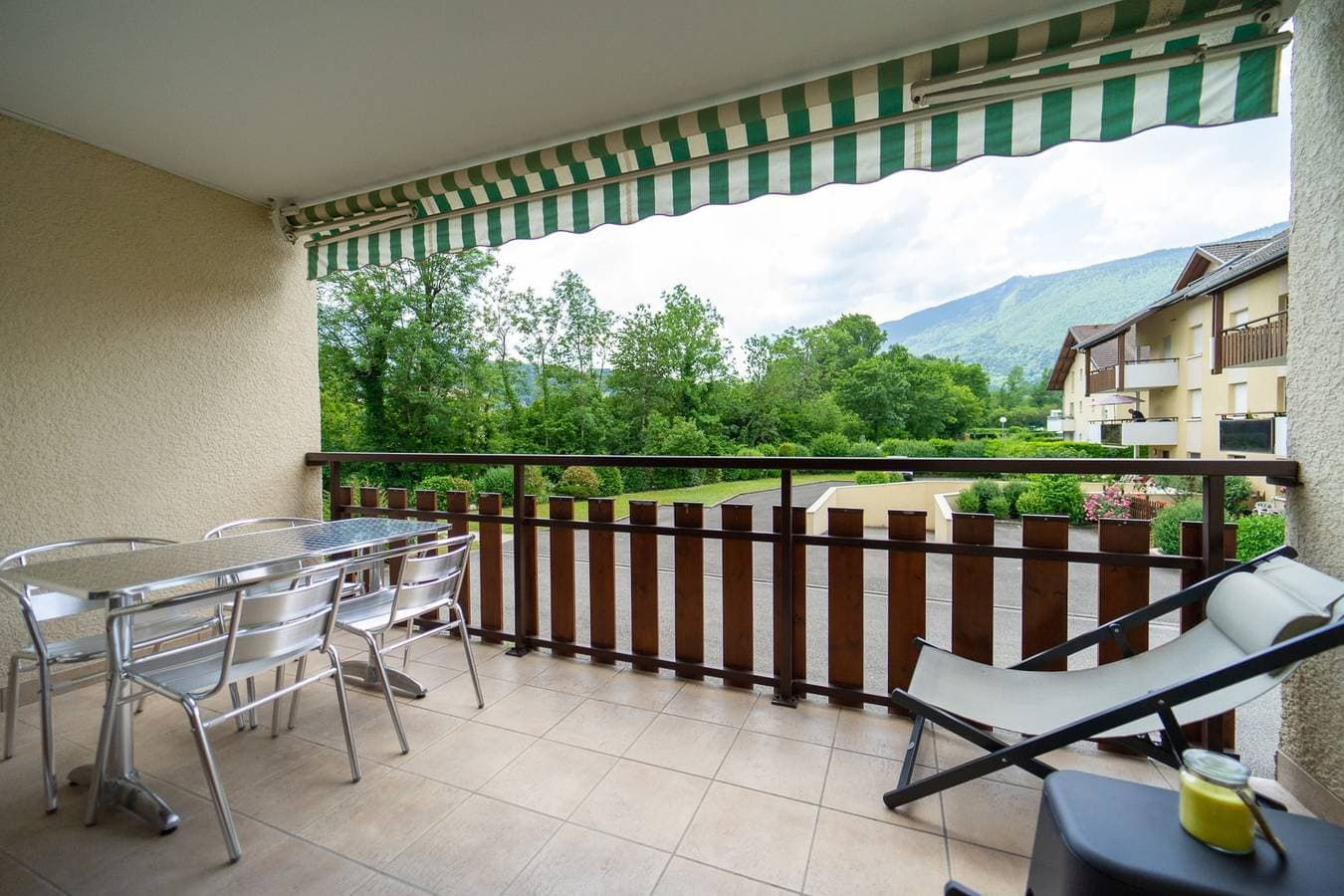 Foto 3 von 13: Ferienwohnung für 4 Personen mit Terrasse