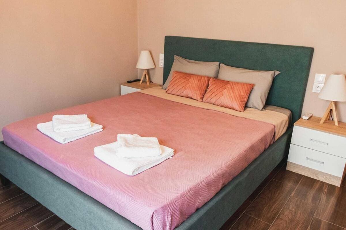 Foto 5 von 12: Two-Bedroom Apartment with Sea View
