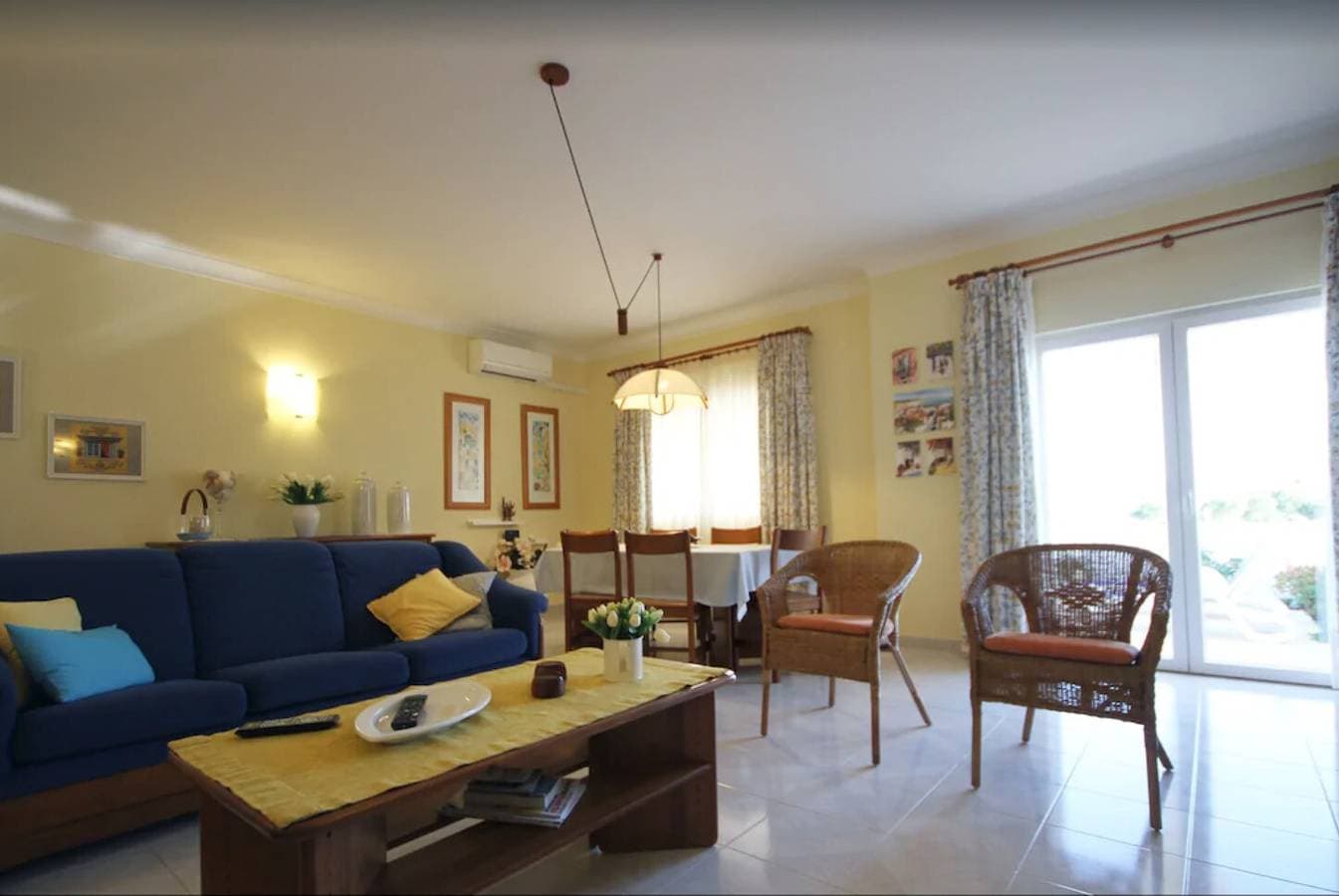 Foto 5 von 33: Ferienhaus "Villa Meia-Praia" mit Meerblick, Pool, A/C, Terrasse & Garten