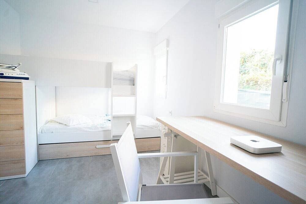 Foto 6 von 24: Charming New Beachside House