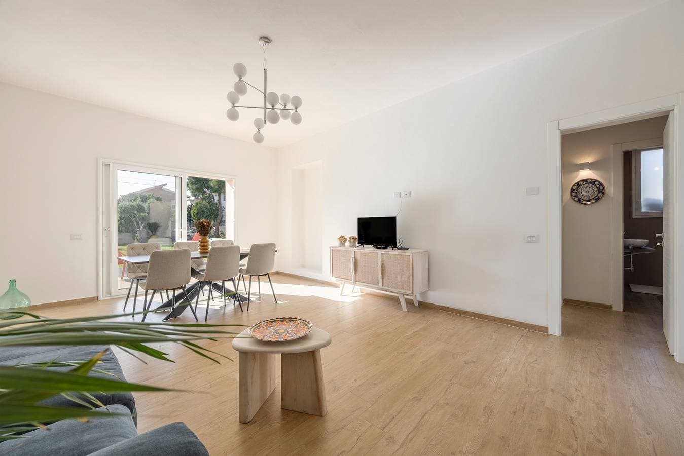 Foto 4 von 28: Villa 'Francesca - Strand und Flughafen' mit Privatterrasse, Wi-Fi und Klimaanlage