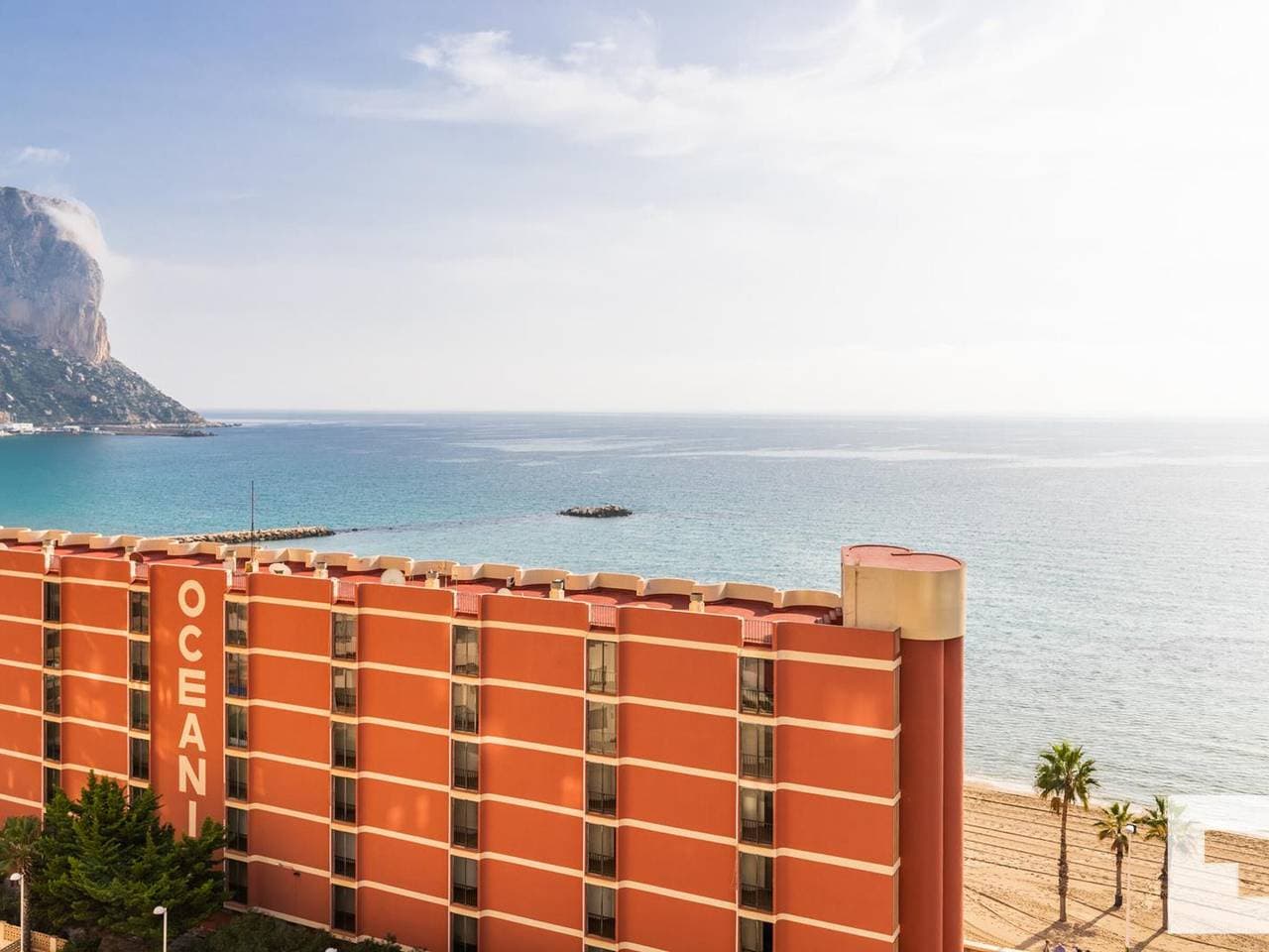 Foto 2 von 27: Apartment mit Pool, WLAN und Klimaanlage 25m vom Strand in Calpe