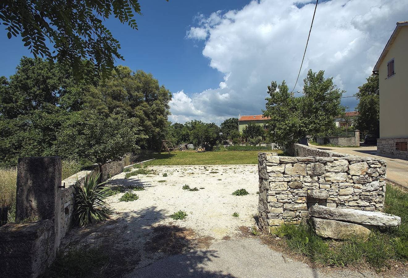Foto 3 von 25: Steinvilla mit privatem beheiztem Pool, Klimaanlage, WLAN, BBQ und das inmitten grüner Natur