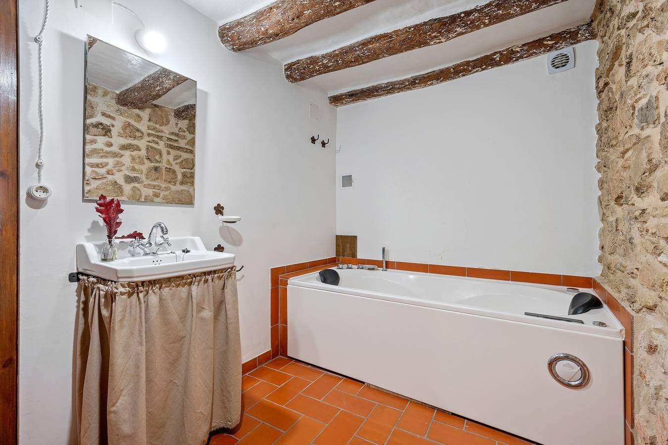 Foto 10 von 24: Ferienhaus 'Ca La Llum' mit Bergblick, privater Terrasse und WLAN