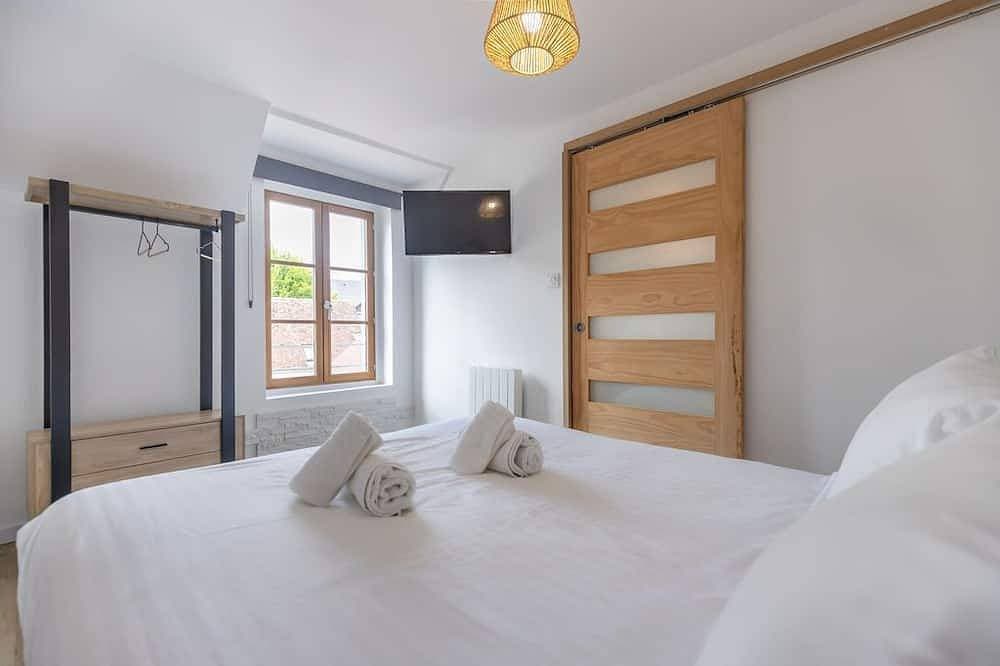 Foto 4 von 13: Appart des Platanes 3-Apartment-Ensuite mit Dusche