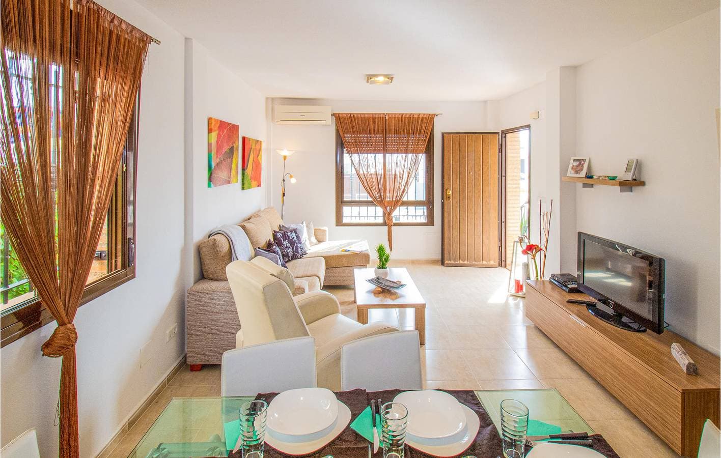 Foto 6 von 20: Apartment mit Meerblick, Pool und Terrasse