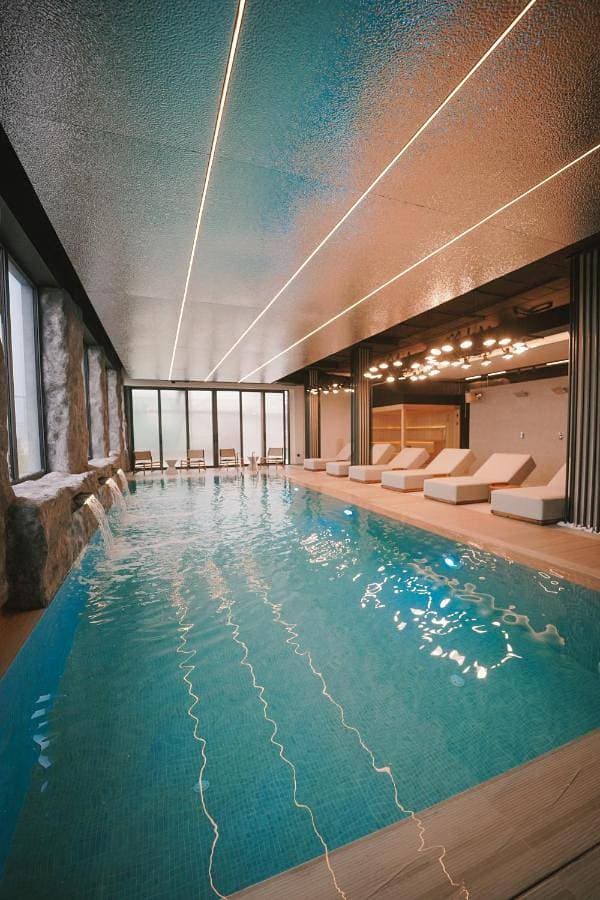 Foto 2 von 10: Premium Two-Bedroom Apartment with Balcony, Terrace and Free Spa Access