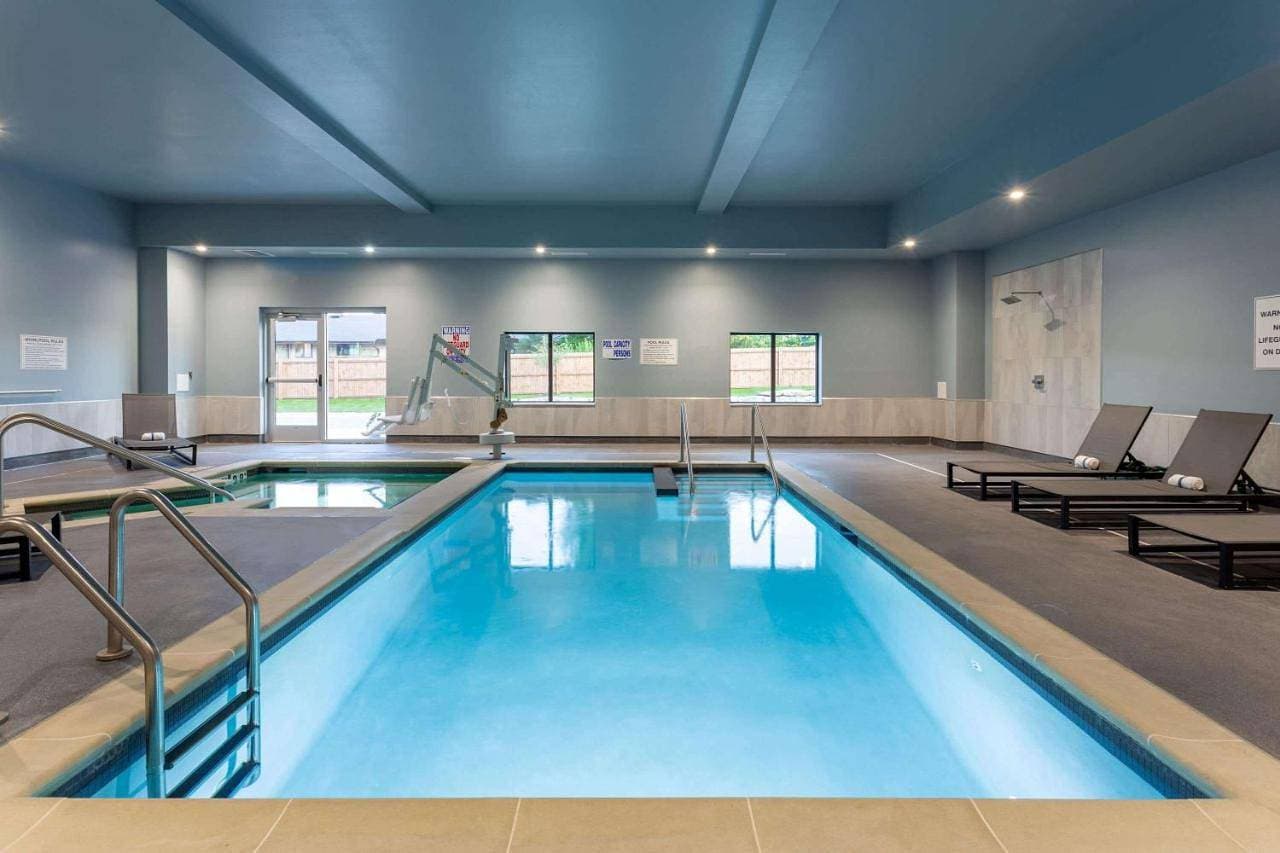 Foto 12 von 46: Hotel für 4 Personen mit Pool