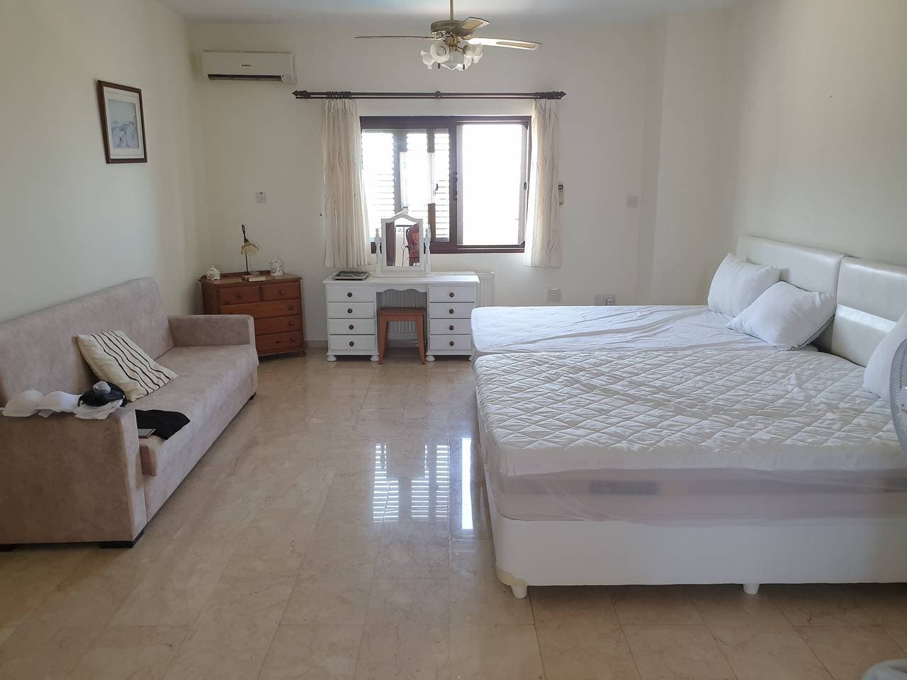 Foto 6 von 44: Tranquility is a Four Bedroom Villa in Girne