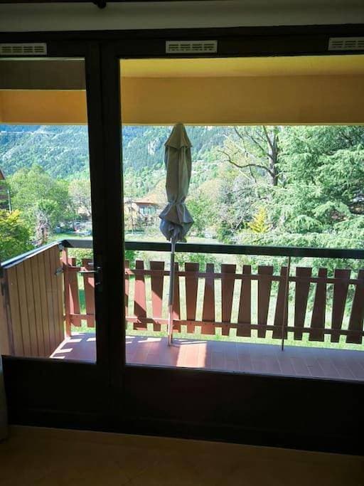 Lumineux studio & grand balcon 1