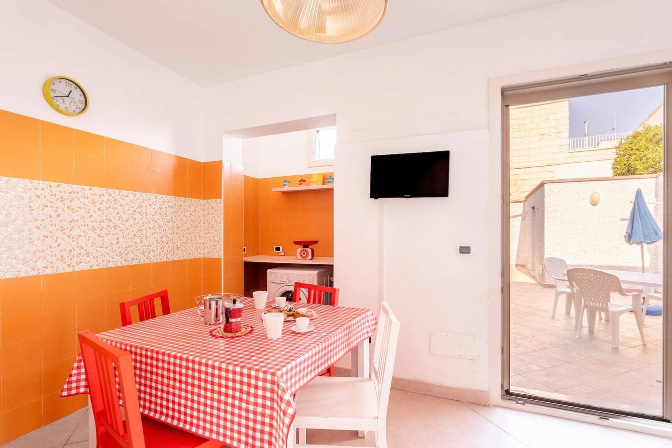 Foto 11 von 22: Ferienwohnung 'Corte Nonna Mmela' mit Privatterrasse, WLAN und Klimaanlage