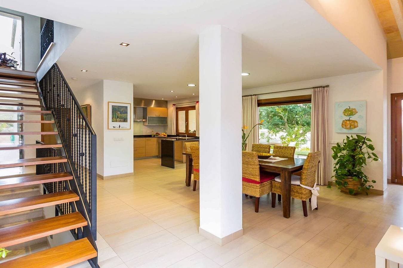 Foto 8 von 29: Villa für 8 Personen mit Terrasse