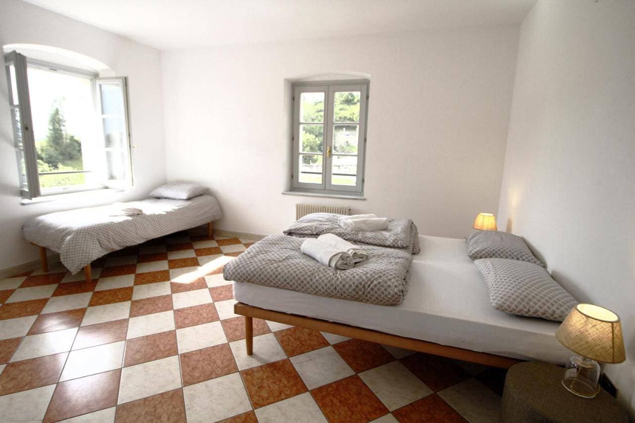Foto 2 von 8: Double Room