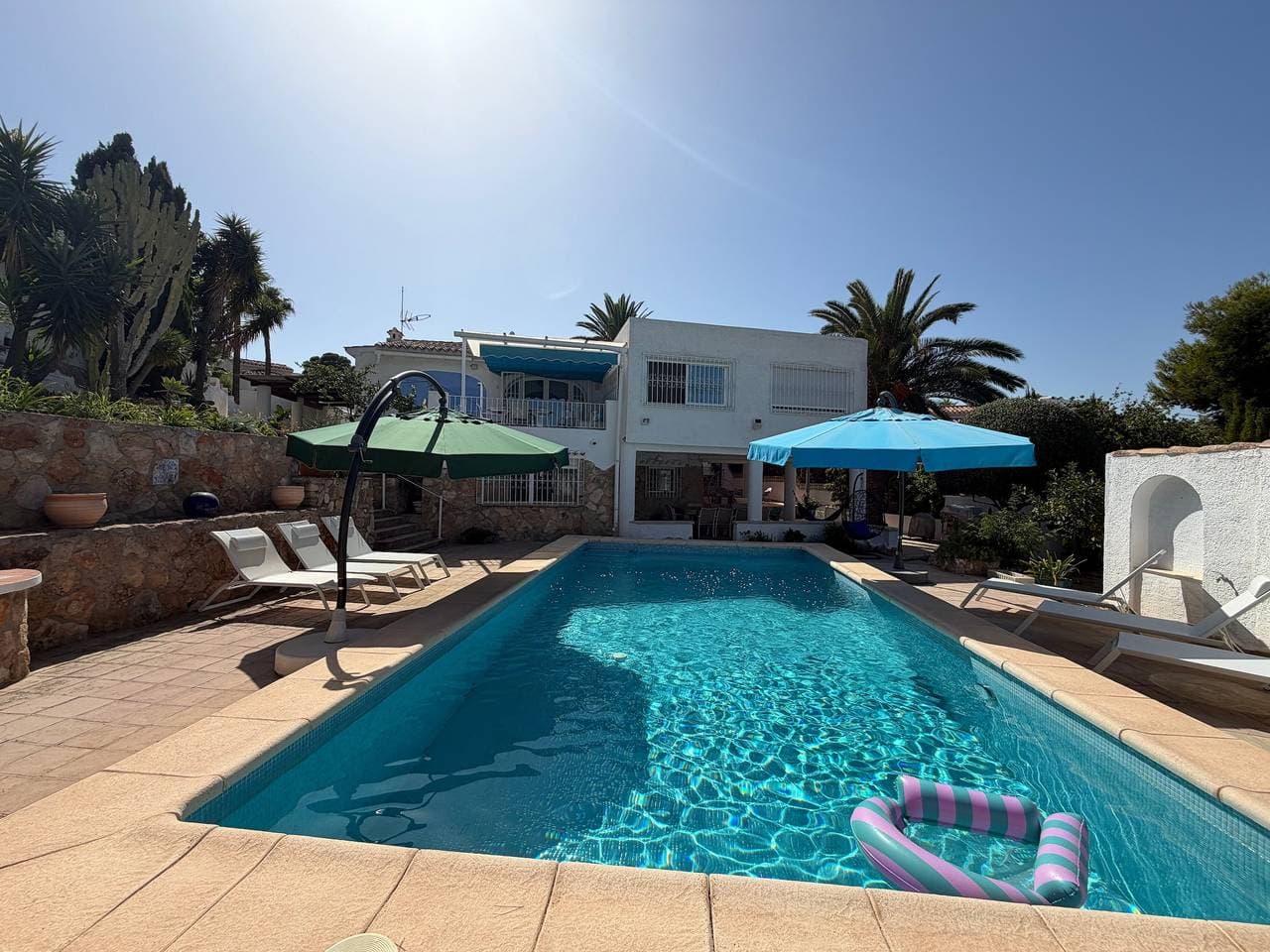 Foto 2 von 41: Villa 800 m vom Strand in Benissa/Calpe mit Meerblick, WLAN und Klimaanlage