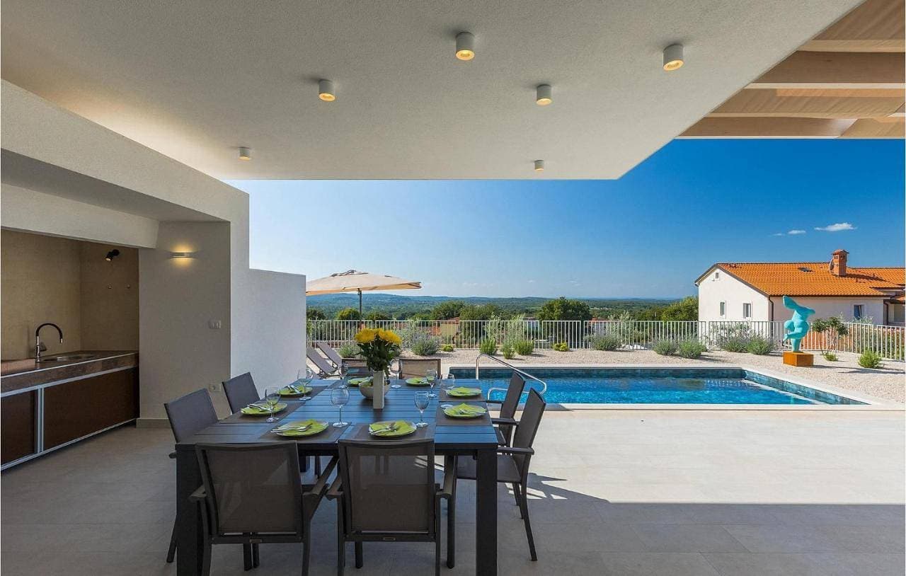 Foto 4 von 40: Four-Bedroom Holiday Home