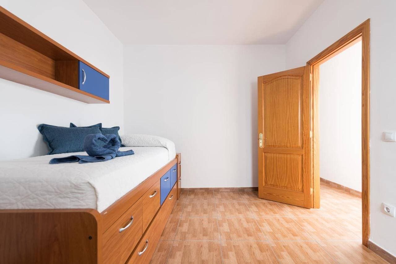 Foto 5 von 10: Three-Bedroom Apartment