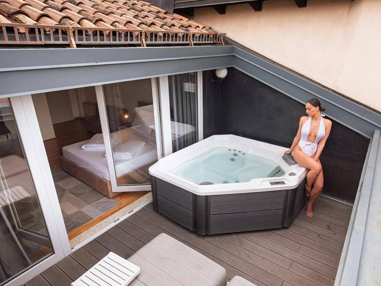 Foto 7 von 10: One-Bedroom Apartment with Spa Bath