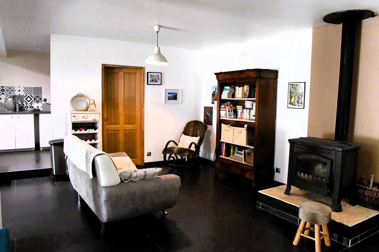 Foto 4 von 46: Three-Bedroom House