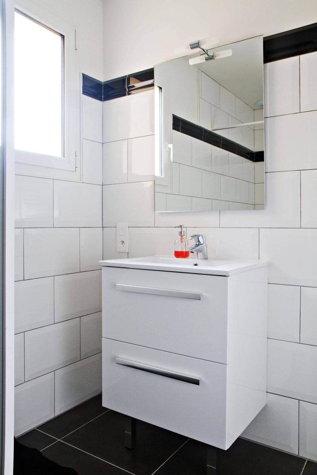 Foto 11 von 26: "Le Rayon Vert" mit Jacuzzi