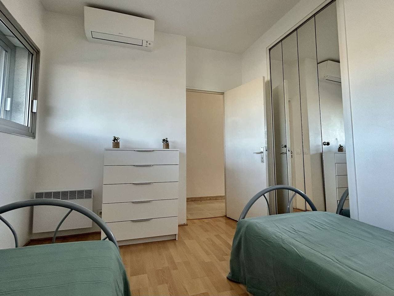 Foto 5 von 18: 2-Zimmer-Wohnung mit Klimaanlage, 4 Schlafplätze, 100m vom Strand entfernt