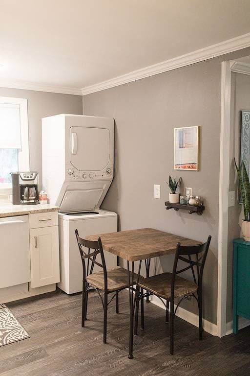 Foto 4 von 34: North End Beach Cottage Apartment
