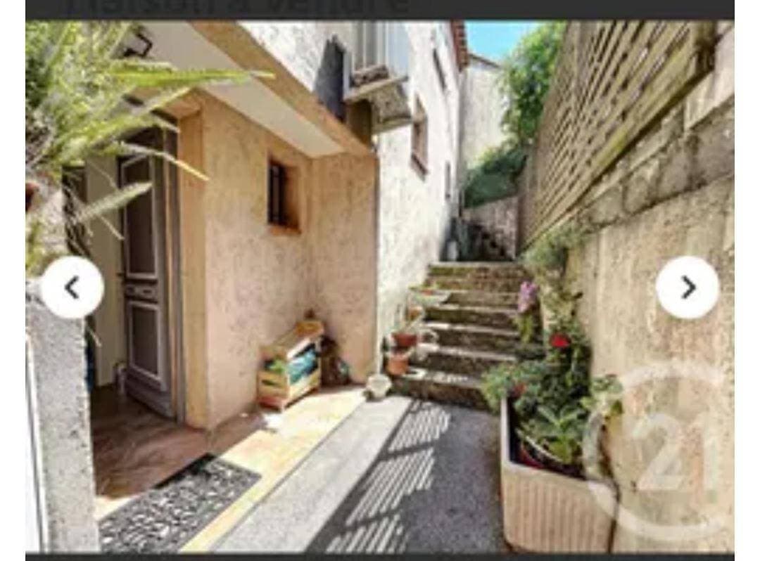 Foto 6 von 13: Three-Bedroom House