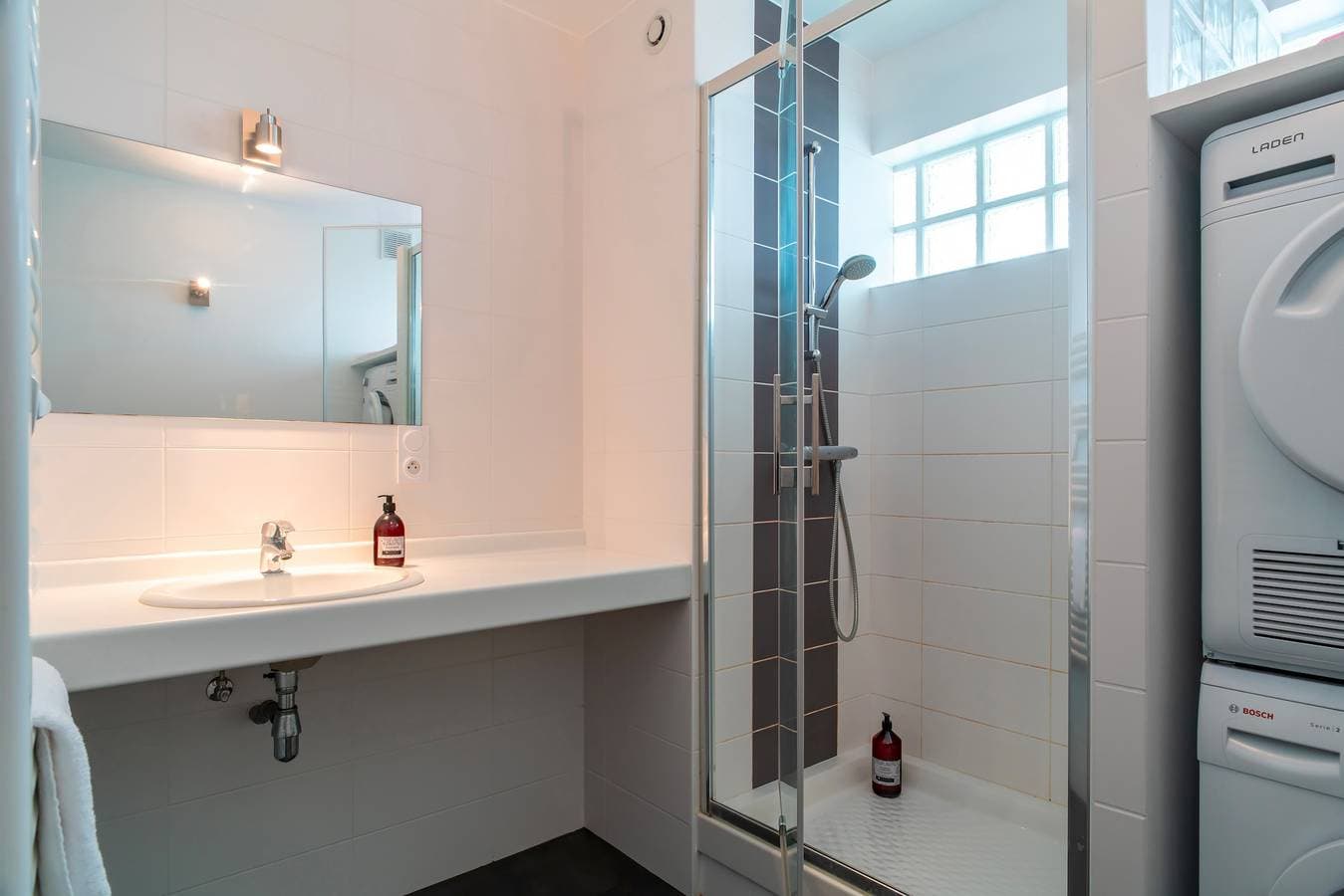Foto 5 von 20: Ferienwohnung für 8 Personen mit Balkon