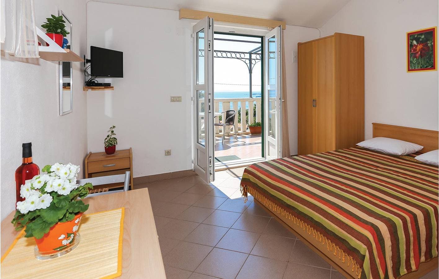 Foto 5 von 17: Gemütliche Wohnung mit Terrasse, WLAN und Parkplatz, 1,5 km vom Strand entfernt