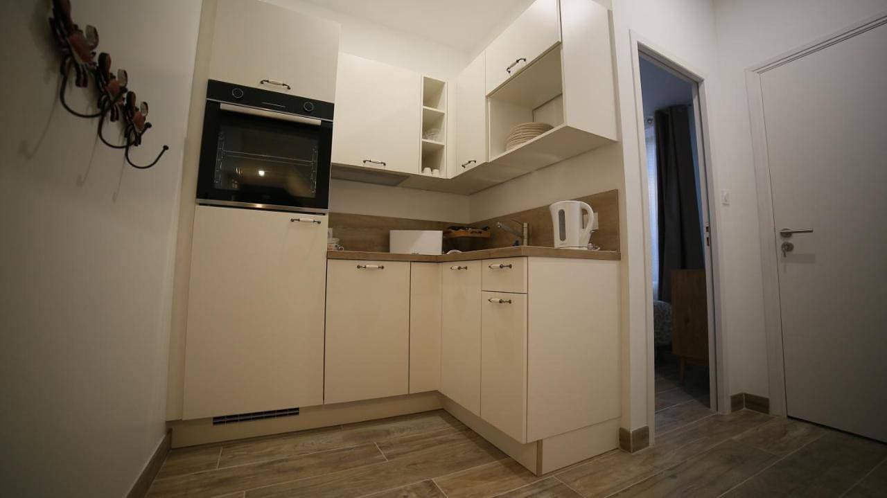 Foto 8 von 18: One-Bedroom Apartment
