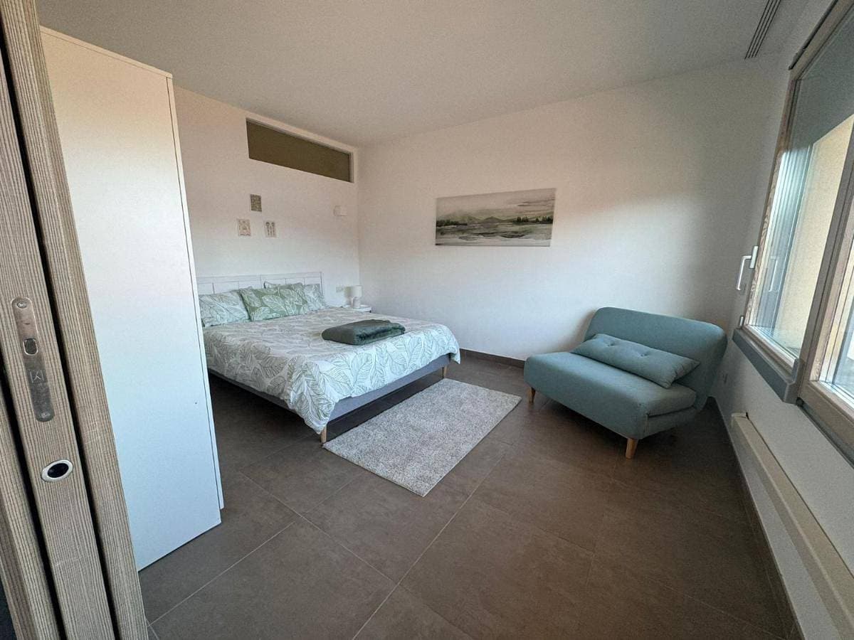 Foto 4 von 32: Two-Bedroom Apartment