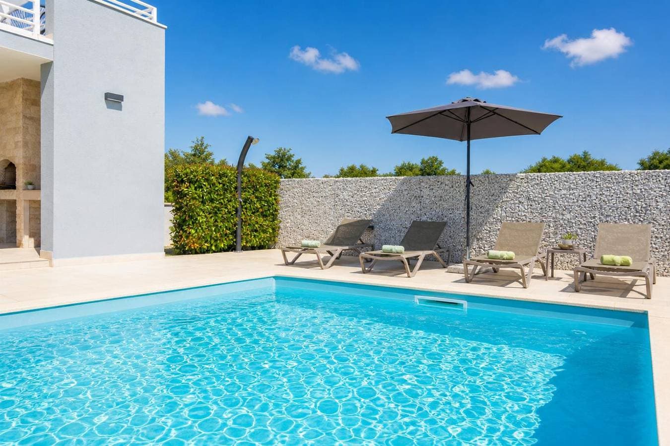 Foto 2 von 22: Villa für 6 Personen mit Garten