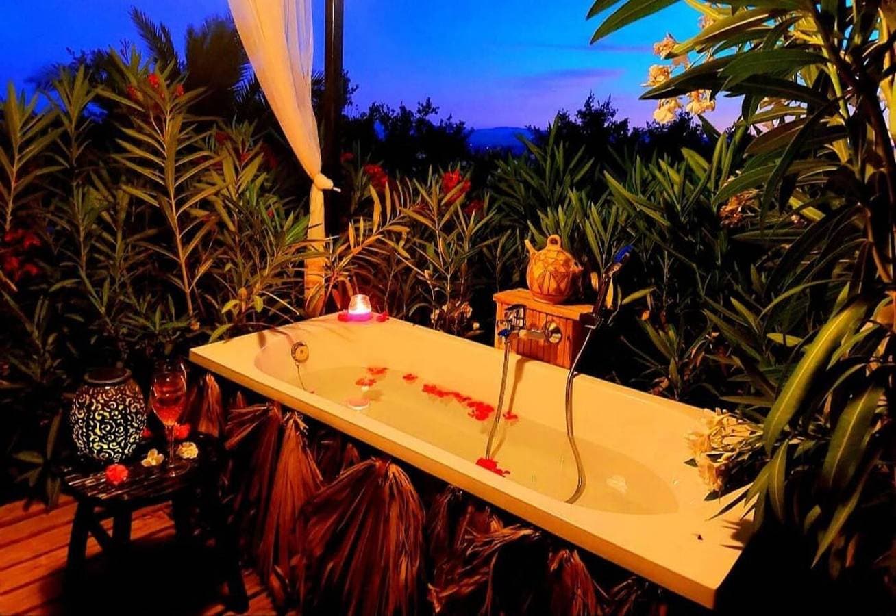 Foto 5 von 29: Ferienhaus für 2 Personen mit Pool