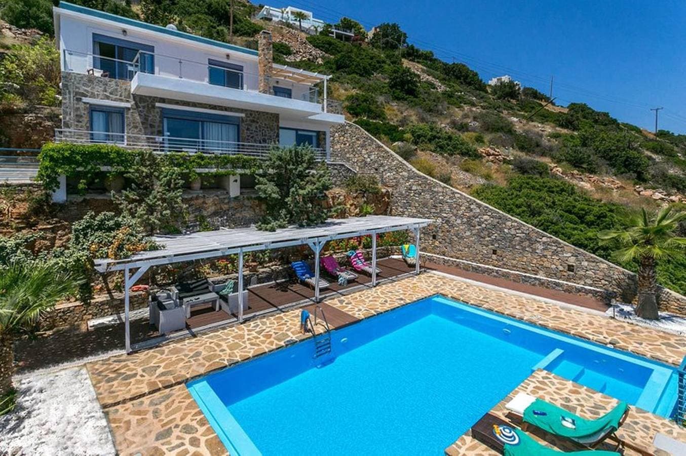 Foto 10 von 32: Villa für 6 Personen mit Terrasse