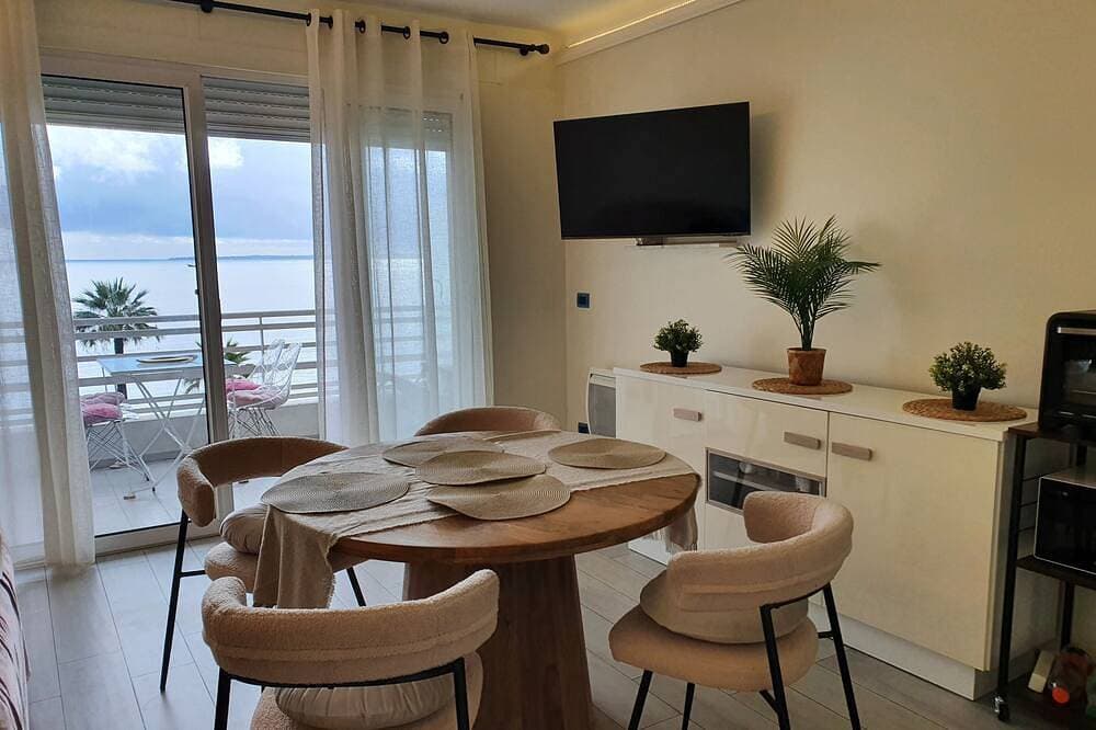 Foto 13 von 13: Face mer Tout Confort Avec Clim , Wifi , Internet. Situation Exceptionnelle