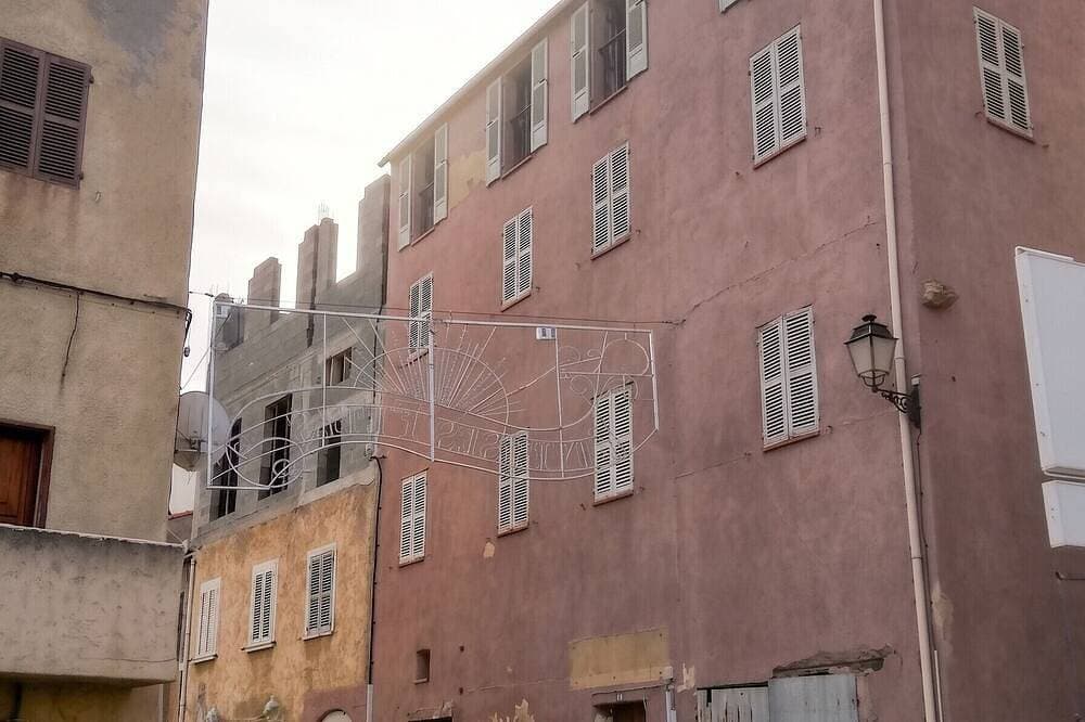 Foto 8 von 16: Homerez - Geräumige Wohnung in Algajola - 100 m²