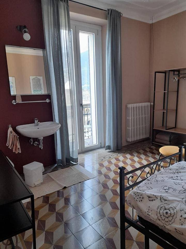 Foto 10 von 12: Twin Room with Lake View