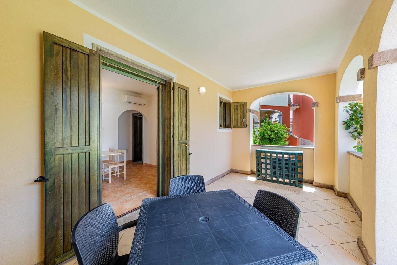 Foto 9 von 37: Residenza Le Farfalle 'A' mit Gartenblick, WLAN und Klimaanlage