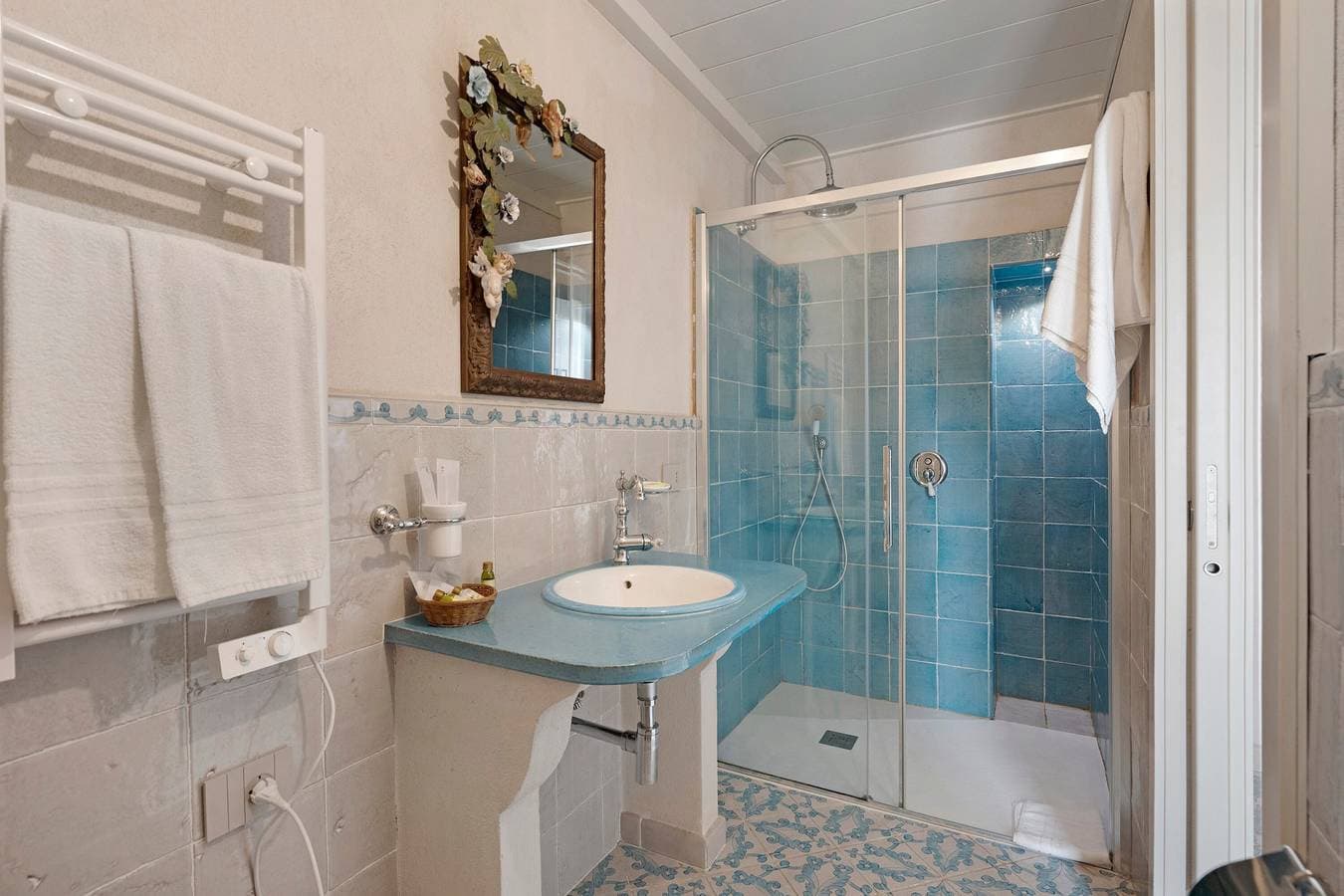 Foto 7 von 20: Ferienhaus 'Dimora Elegante In Costa D'Amalfi' mit Meerblick, Wi-Fi und Klimaanlage