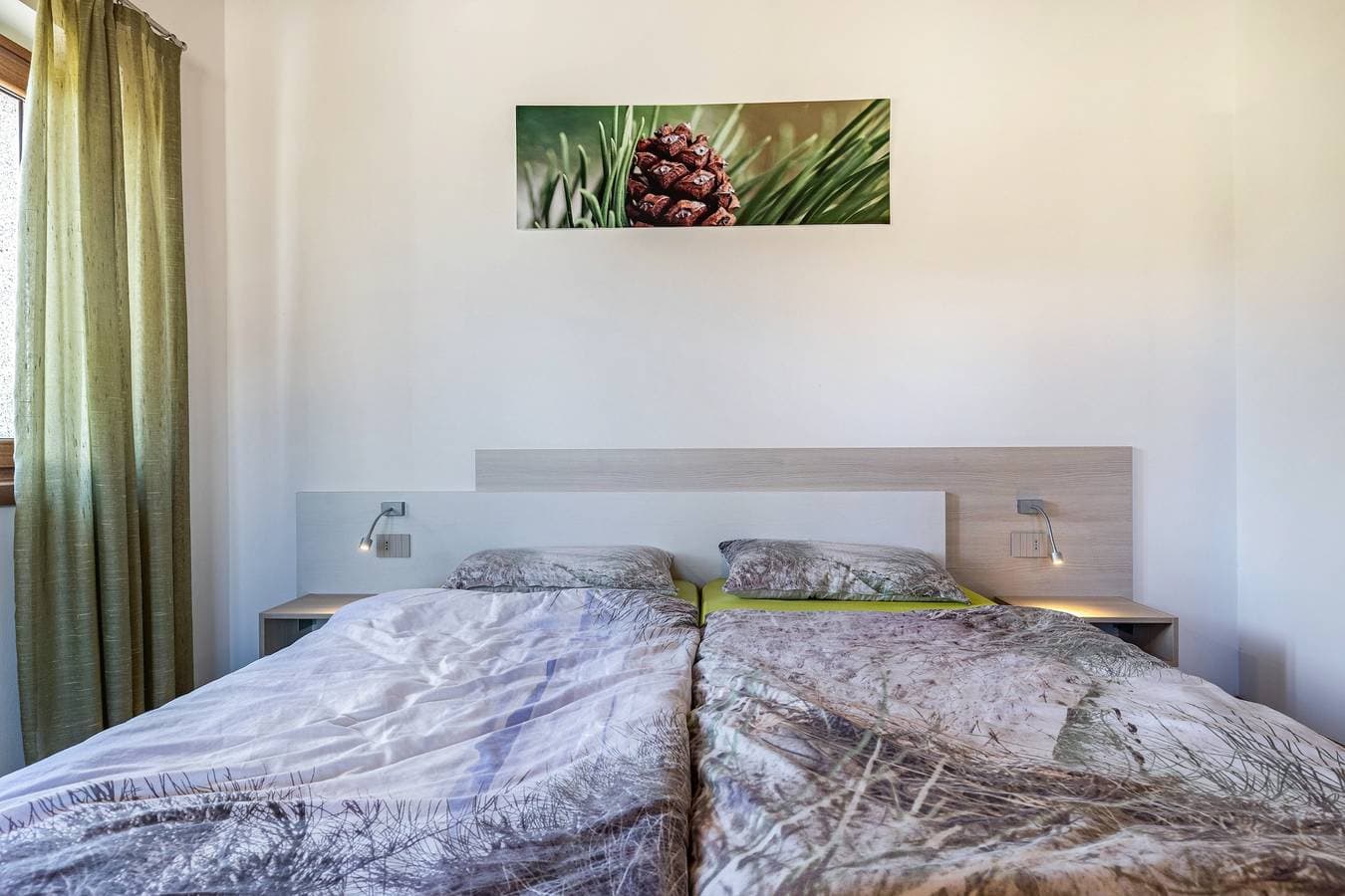 Foto 13 von 35: Ferienwohnung Bocca Nevese Pino mit Seeblick, Garten & WLAN
